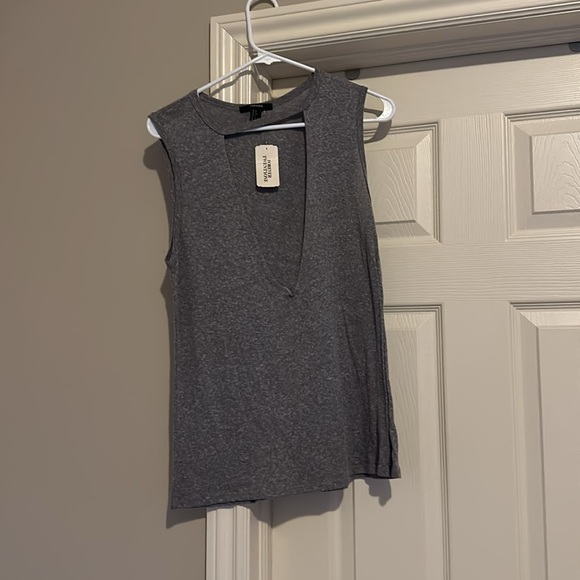 Forever 21 Gray Rocker Chick Cutout Knit V Neck Muscle Tee Top Grey Size Small - Picture 1 of 5